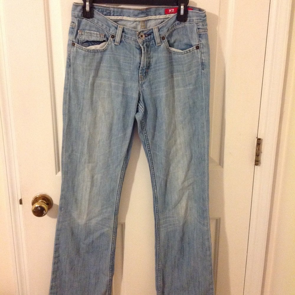 Size 6 jeans -Express X2 Light wash- Bootcut